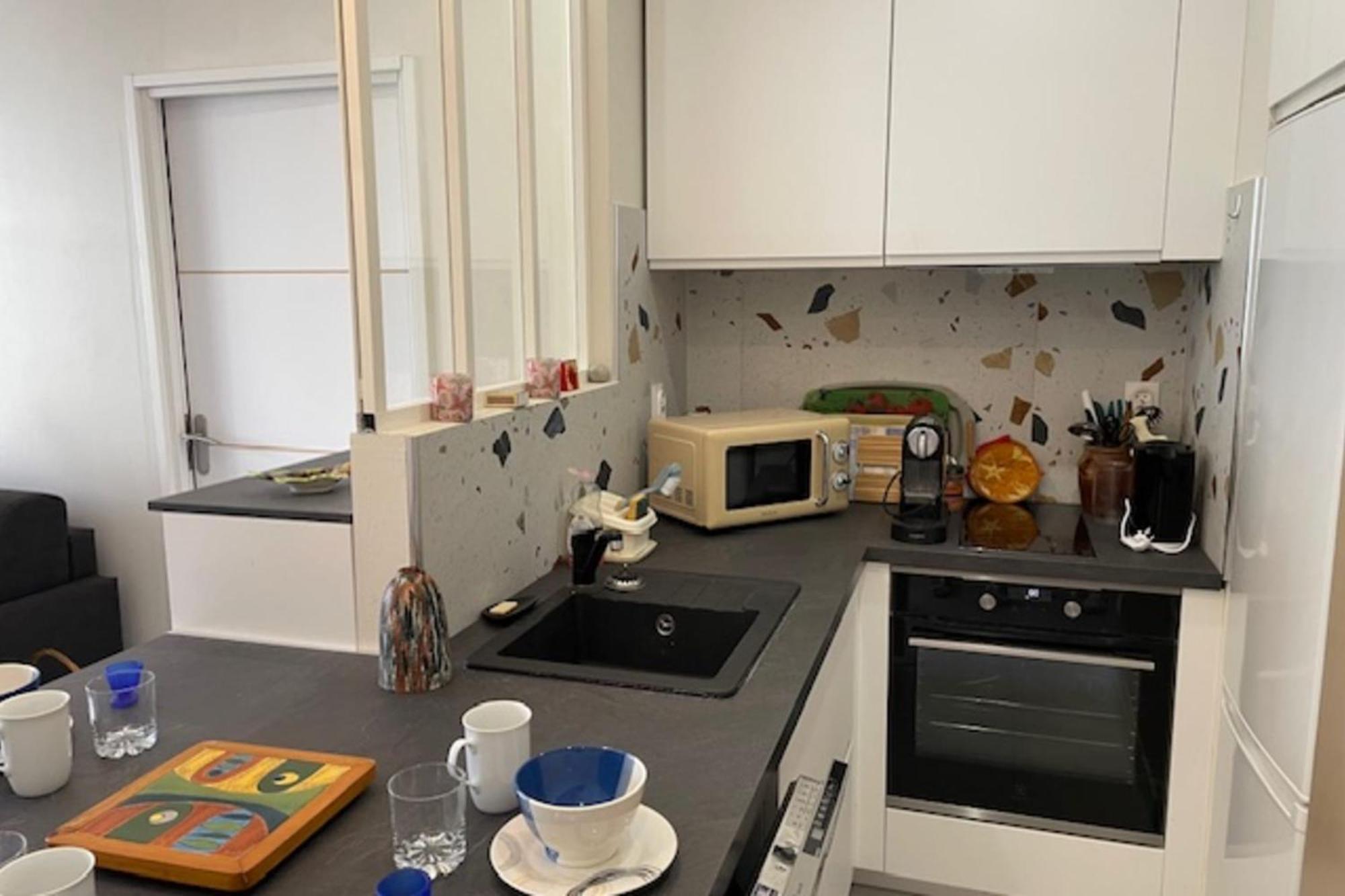 Appartement For 2 With Balcony - Near *
