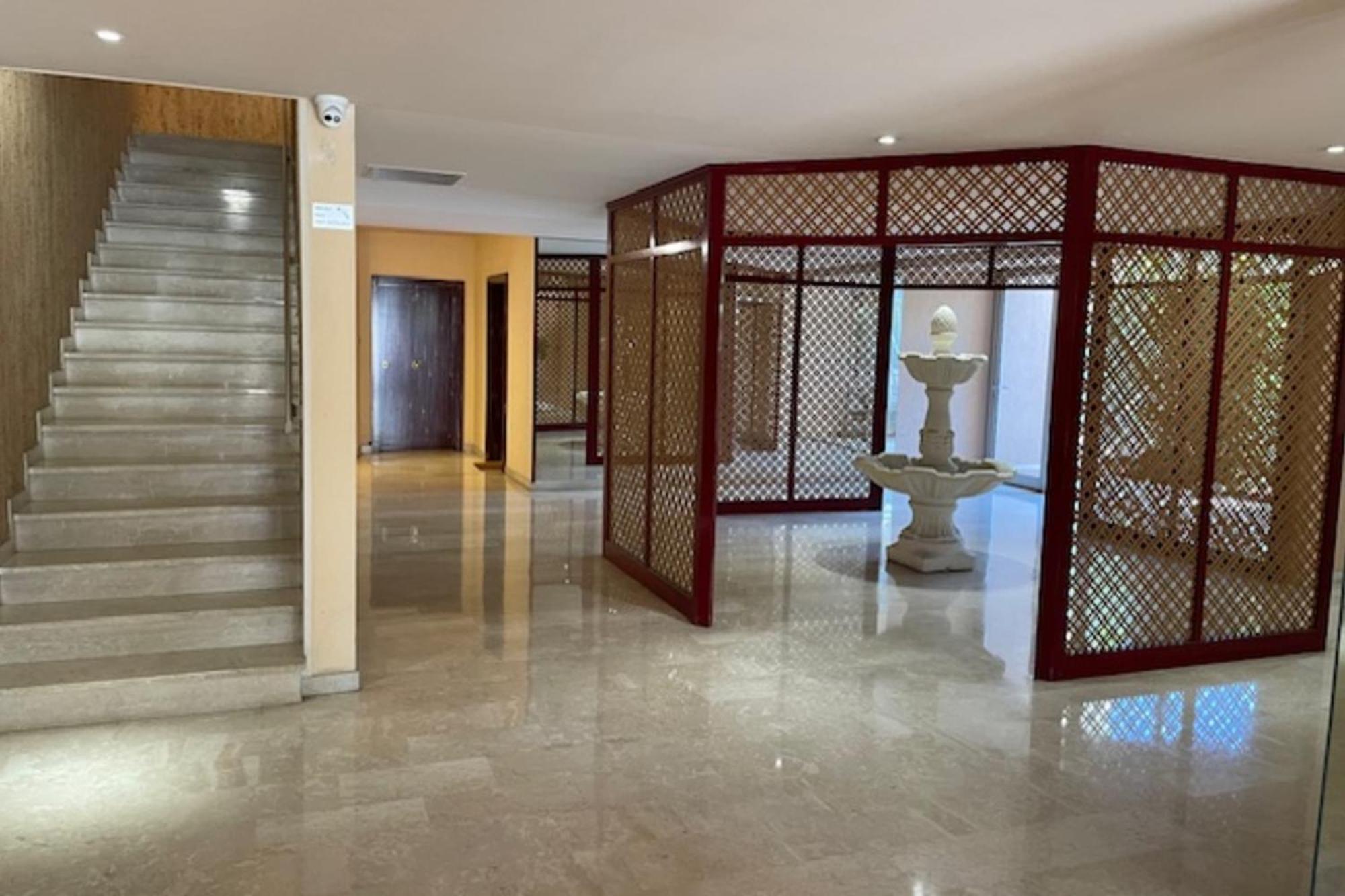 Appartement For 2 With Balcony - Near